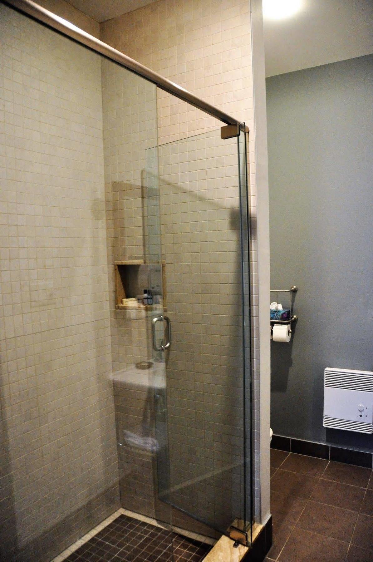1595 Saint-Denis Hotell Montréal Eksteriør bilde